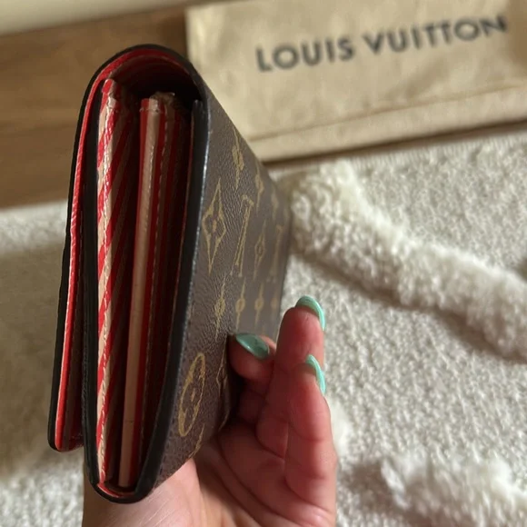 Louis Vuitton Monogram Canvas Inventeur Trunks & Lock Sarah Wallet - Picture 5 of 14